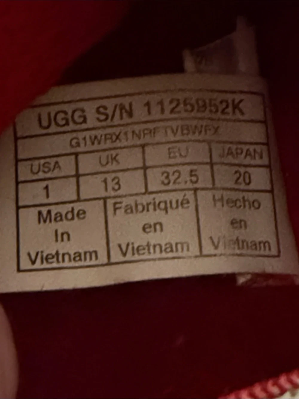 Little Girls UGG Fluff Yeah! Fluffy Slippers in Red Size 1